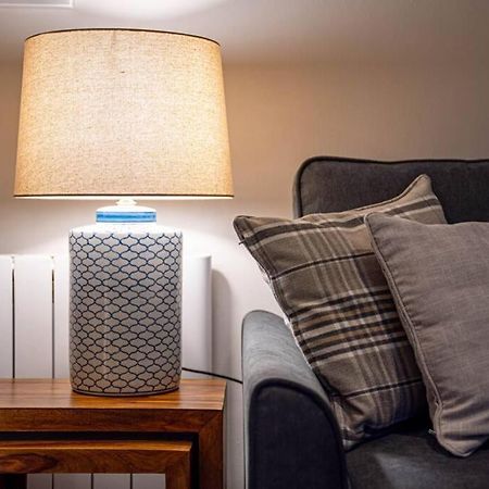 Cozy Newly Renovated Town Centre Apartment Aberfeldy Exteriör bild